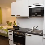 Outlet - Metzingen - Bad Urach - Free Parking 3*