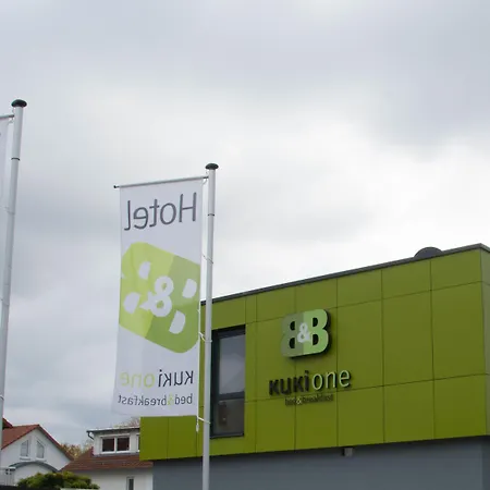 Outlet - Metzingen - Bad Urach - Free Parking Nocleg ze śniadaniem
